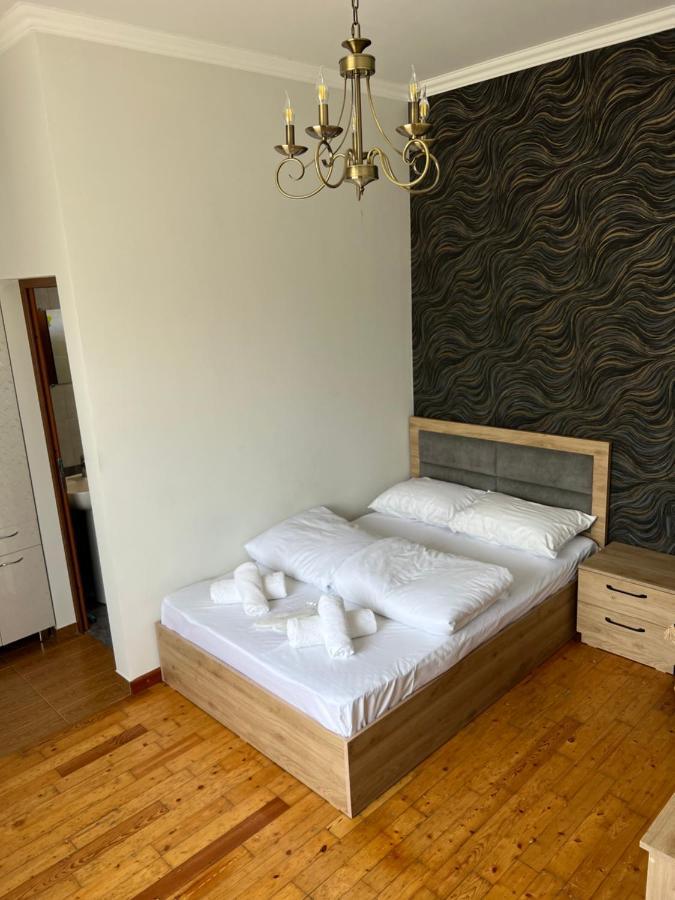 Ygg Erevan & Tours Bagian luar foto