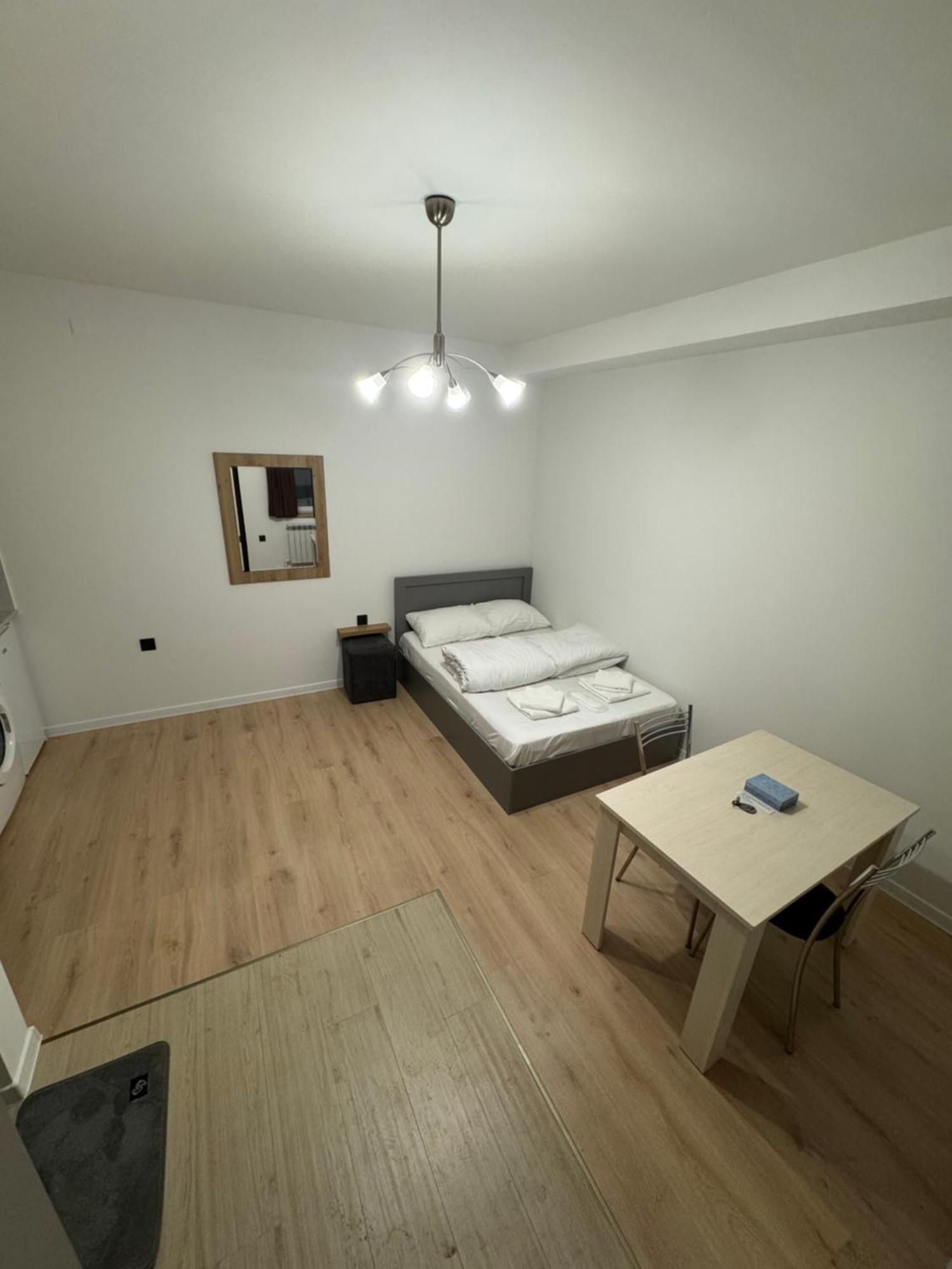 Ygg Erevan & Tours Bagian luar foto